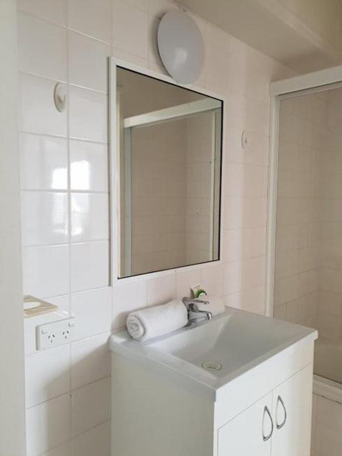 Surfers Holiday Apartments Голд-Кост Экстерьер фото